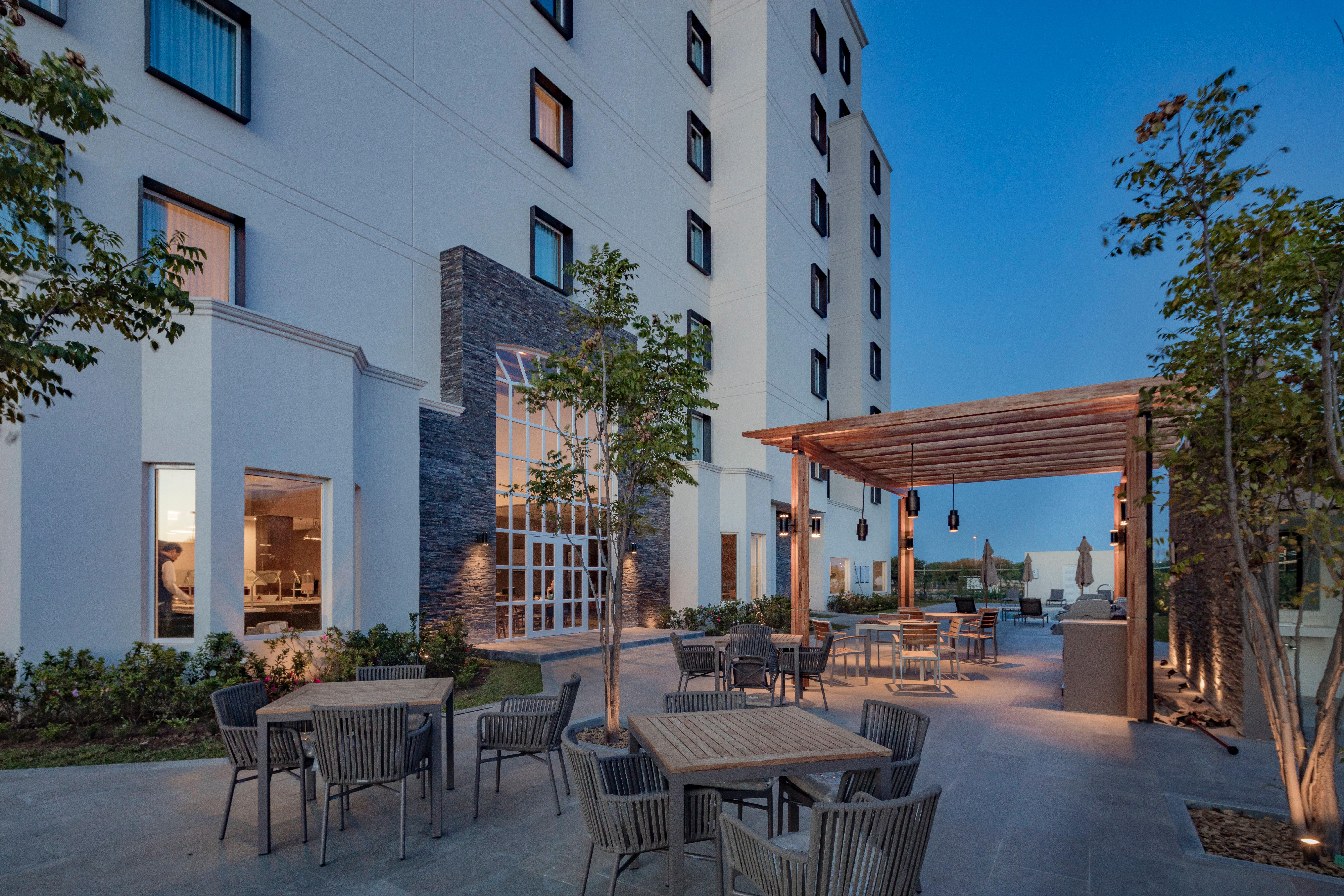 Staybridge Suites Silao By Ihg Dış mekan fotoğraf